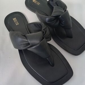 Anthropologie Maeve Puffy Knotted Slip on Sandals  Size 8M Black